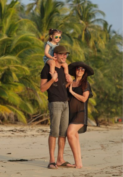 Hila Nachmani and Family Photo by Nati Maman